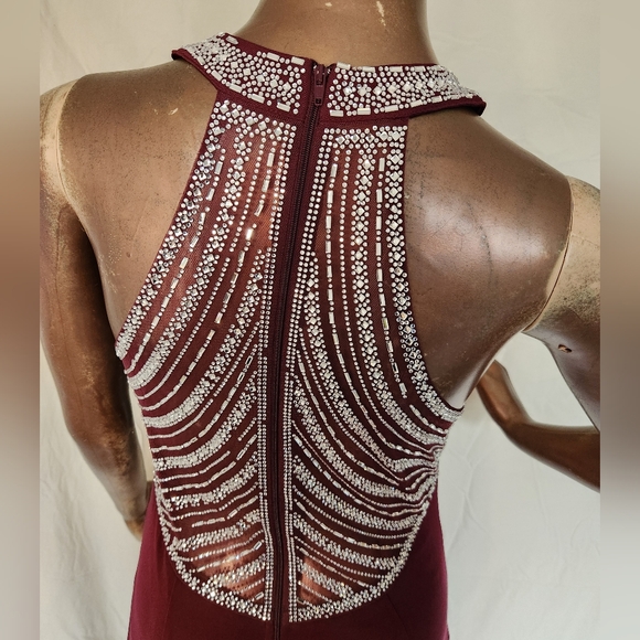 💃 Say Yes to the Prom Burgundy Beaded Gown - Picture 7 of 14